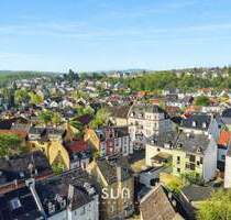 FAMILIEN(T)RAUM IN WIESBADEN - Grosszügiges Familienhaus mit Struktur und Komfort