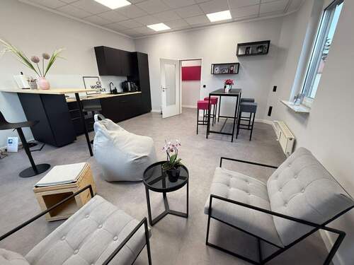 Community Kitchen - Büro mit 193,00 m&sup2; in München zur Miete