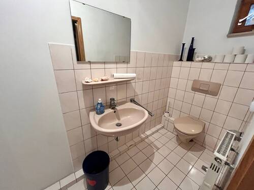 Duschbad im Untergeschoss - 