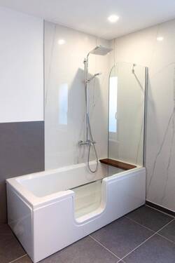 Die altersgerechte Wanne - 