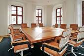 Besprechung - 