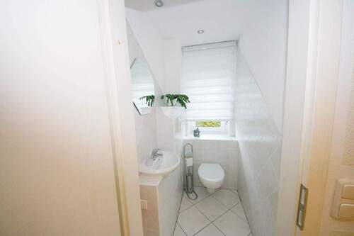 Gäste-WC im EG - 