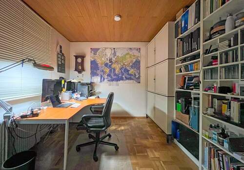 Buro EG - Einfamilienhaus mit 139,00 m&sup2; in Frankfurt zum Kaufen