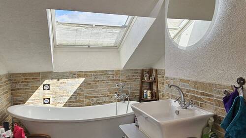 Bad - 4 Zimmer Etagenwohnung in Furtwangen im Schwarzwald / Neukirch