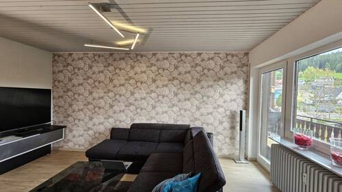 Wohnzimmer - Etagenwohnung mit 115,00 m² in Furtwangen im Schwarzwald / Neukirch zum Kaufen