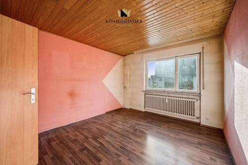 Zimmer 1 - 3 Zimmer Etagenwohnung in Leonberg