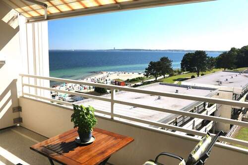 Balkon mit elektr. Markise - 1 Zimmer Etagenwohnung in Sierksdorf