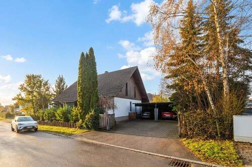 Außenansicht2 (2) - Großzügiges Einfamilienhaus mit Garten Familienfreundliches Wohnen IN LÖFFINGEN-DITTISHAUSEN