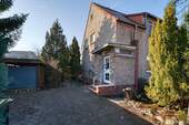 Haus mit Carport - 3 Zimmer Doppelhaushälfte zum Kaufen in Berlin / Mahlsdorf