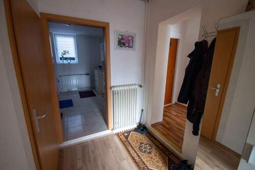 Eingangsbereich - 9 Zimmer Einfamilienhaus in Trossingen