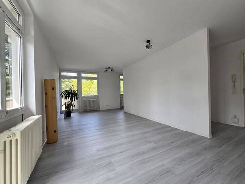 Hofmannstr.49 Wohnen I - 1 Zimmer Etagenwohnung in Dresden