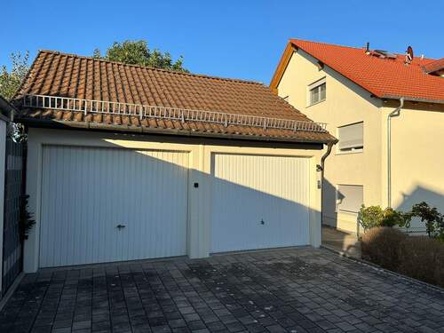 Garage - 