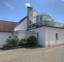 gepflegtes EFH mit EL-Whg. mit Traumgarten - Hille Oberlübbe