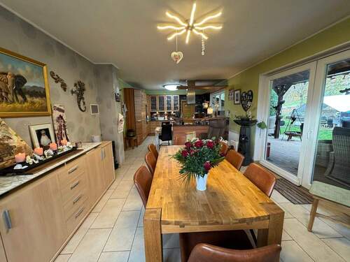 574942512_1474886801313893_3383978677027668293_n.jpg - 