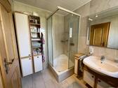 Badezimmer Erdgeschoss - 