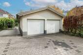 Garage - 