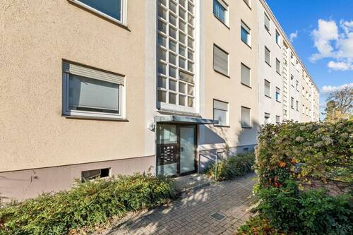 Außenaufnahme1 - 3 Zimmer Etagenwohnung zum Kaufen in Freiburg im Breisgau / Sankt Georgen