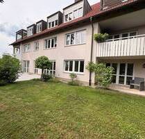 Exklusives Wohnen im Grünen! Sehr schöne 4 Zi. Erdgeschosswohnung mit traumhaften Garten und großzügigen Grundriss im - Stadtteil Gaismannshof - Nürnberg