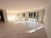 Wohnen/Essen - 4 Zimmer Etagenwohnung zur Miete in Nürnberg