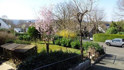 Garten der Einliegerwohnung - Einfamilienhaus mit 180,00 m² in Rheinbreitbach zum Kaufen