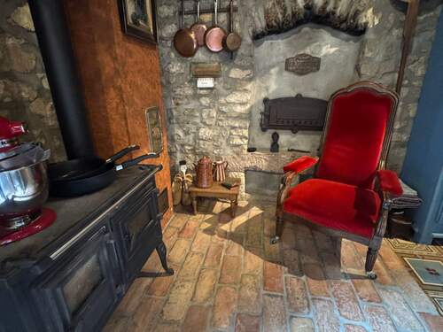 tempImagecYt8kr.jpg - 