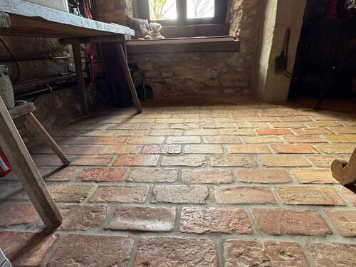 tempImagezl6b9n.jpg - 