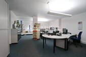 V9321 Bürotrakt 1.OG Großraumbüro - 