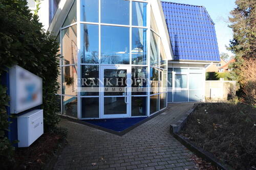 V9321-1 Hauseingang - 