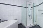 Badezimmer 1.Obergeschoss - 