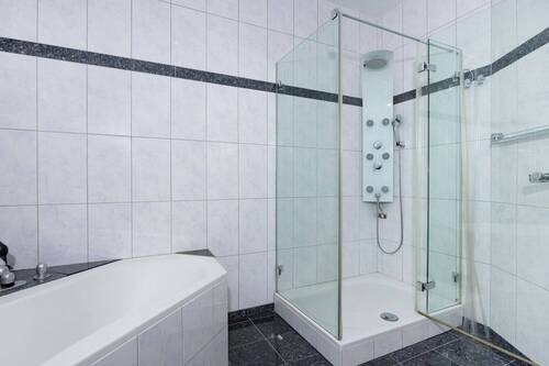 Badezimmer 1.Obergeschoss - 
