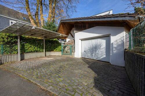 Garage - 