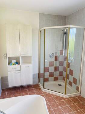 Bad-EG-Dusche.jpg - 
