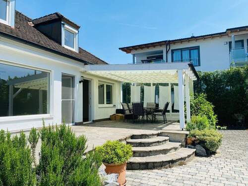 Terrasse.jpg - Straubing - Einfamilienhaus mit großzügigem Garten