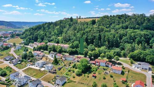 Lage am Hirschberg - Einfamilienhaus mit 192,90 m² in Beilngries zum Kaufen