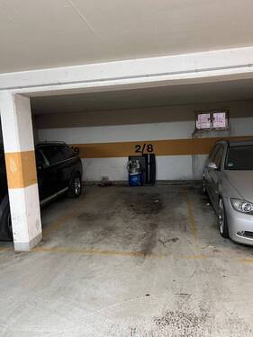 PKW-Stellplatz - 