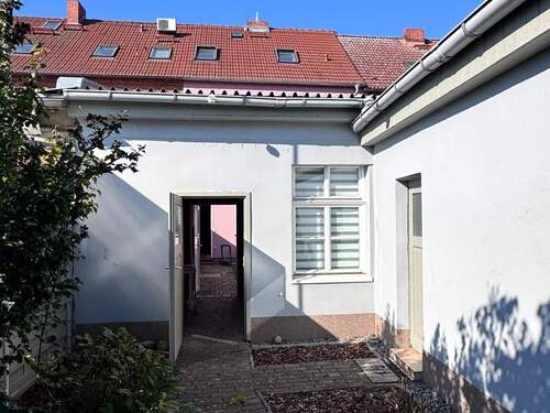 Nebengelass/Partyraum Außenküche - Reihenmittelhaus mit 125,00 m² in Tangermünde zum Kaufen