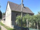Außenansicht Haus - EFH mit Garten in Bucha - 30.000,00 EUR Kaufpreis, ca.  140,00 m² Wohnfläche