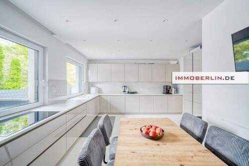 4.jpg - Einfamilienhaus mit 196,00 m&sup2; in Berlin zum Kaufen