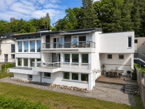 Außenbild 1.png - 5 Zimmer Einfamilienhaus zum Kaufen in Waldshut-Tiengen