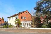 Bild1 - Attraktives Zweifamilienhaus in beliebter Lage