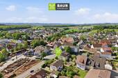 Luftaufnahme - 7 Zimmer Einfamilienhaus zum Kaufen in Wolpertswende