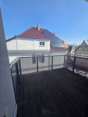 Balkon - Etagenwohnung mit 76,00 m&sup2; in Erfurt zur Miete