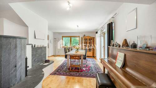 1. OG Wohnzimmer 2 - 