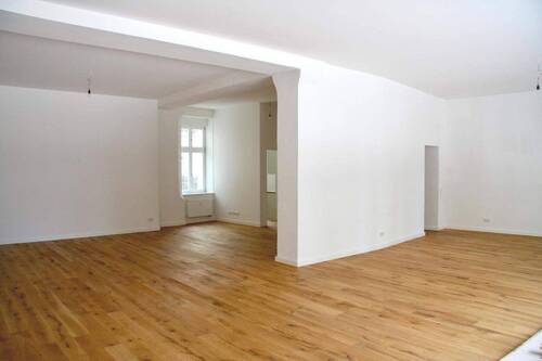 Raumaufteilung, teilbar - Helle, sehr gepflegte Gewerbeinheit, noch vermietet, im EG in der Senefelderstr., Prenzlauer Berg