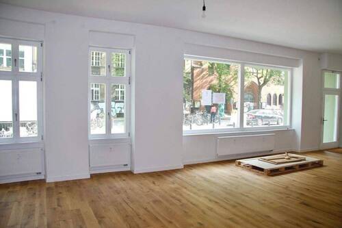 Gr. offener Raum - 3 Zimmer Büro zum Kaufen in Berlin