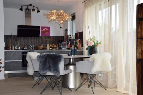 Wohnbereich - 2 Zimmer Etagenwohnung in Breisach am Rhein