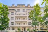 Hausansicht - 7 Zimmer Etagenwohnung zum Kaufen in Berlin