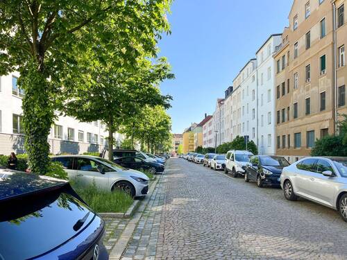 Blick zur Straße - 