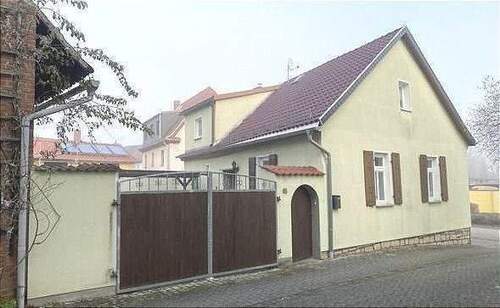 Außenansicht - Einfamilienhaus mit 163,00 m² in Kalbsrieth zum Kaufen