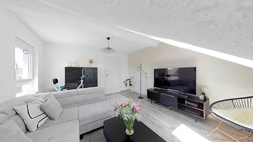 Wohnzimmer - 2 Zimmer Etagenwohnung in Kempten